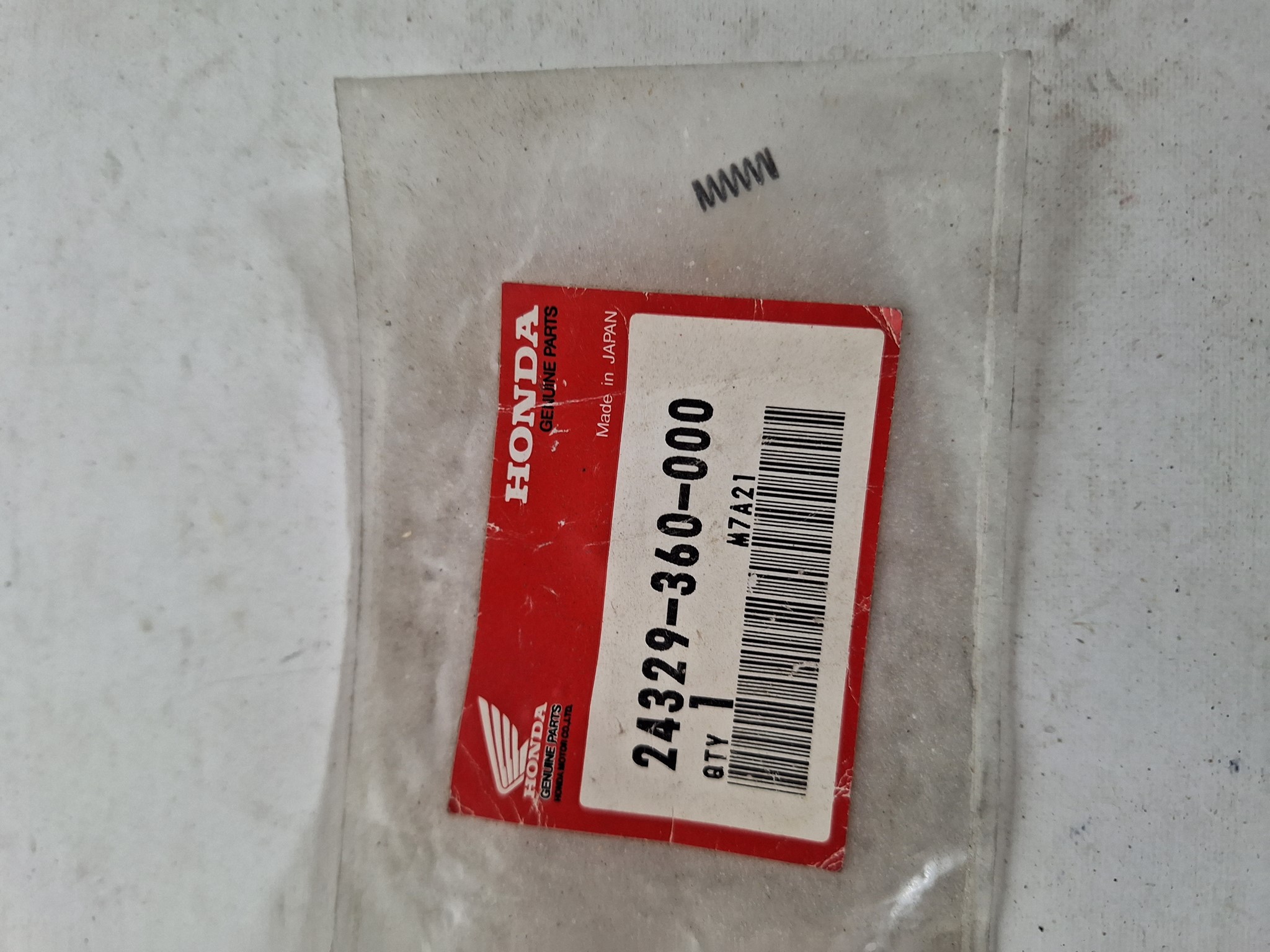 Picture of FEDER,SPERRKL.  24329-360-000  CR 125 M